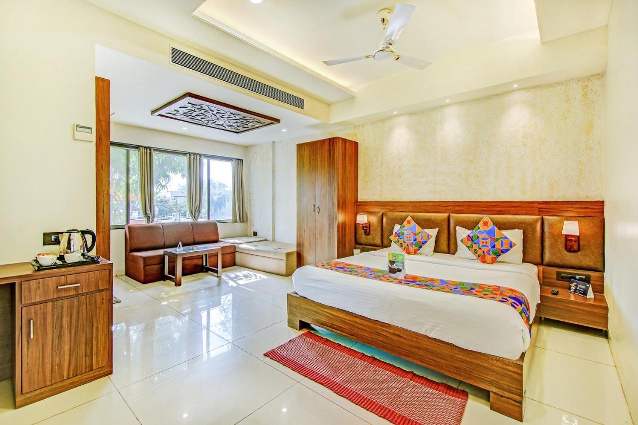 Fabhotel La Pearl Bhopal Exterior photo